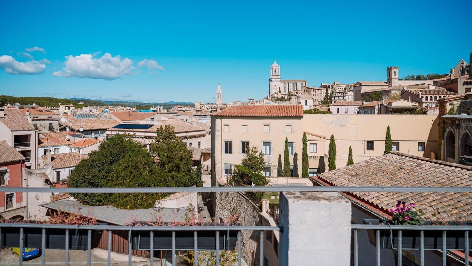 Romantic Duplex With Terrace And Great Views Girona Szoba fotó