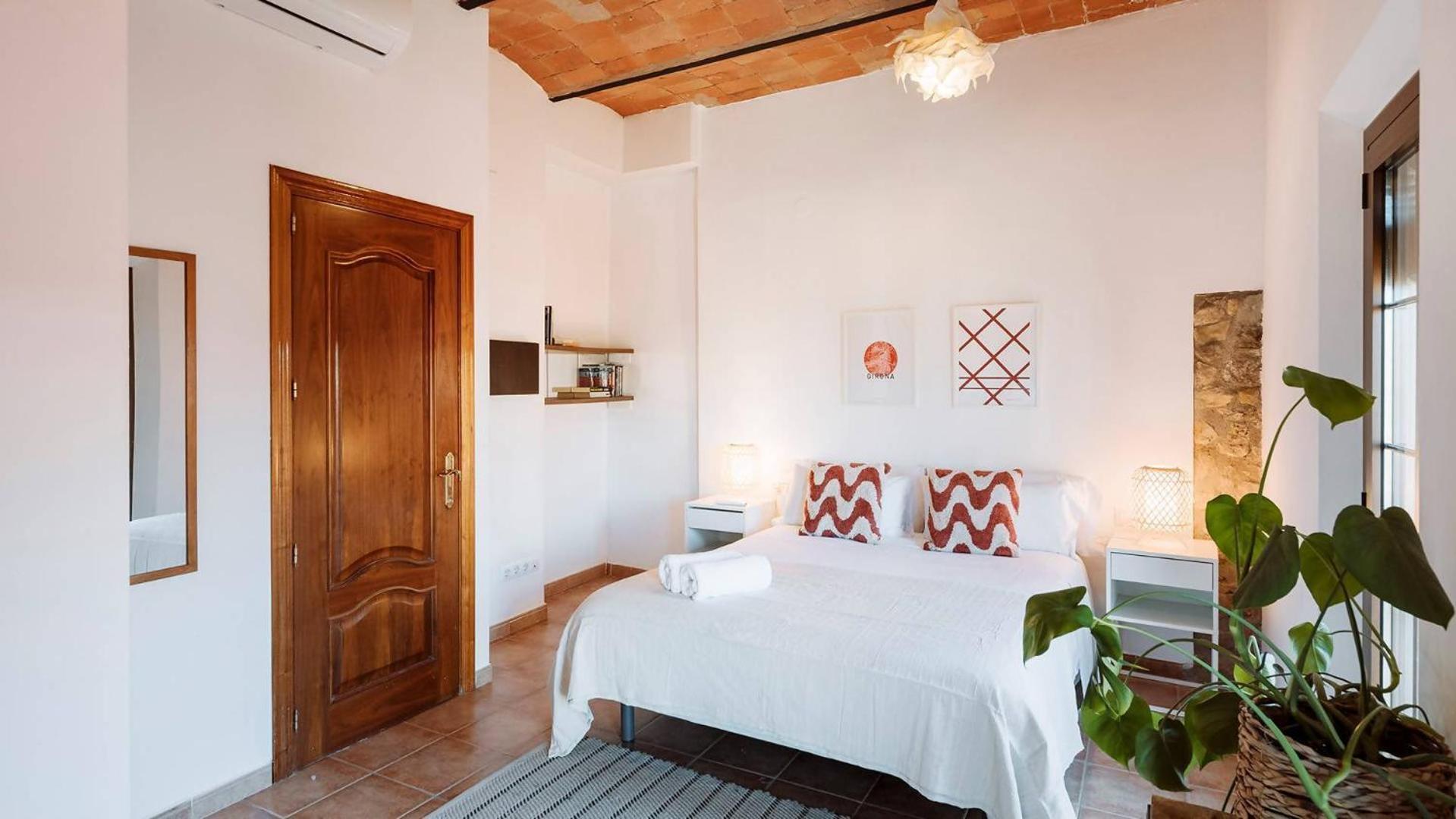 Romantic Duplex With Terrace And Great Views Girona Szoba fotó